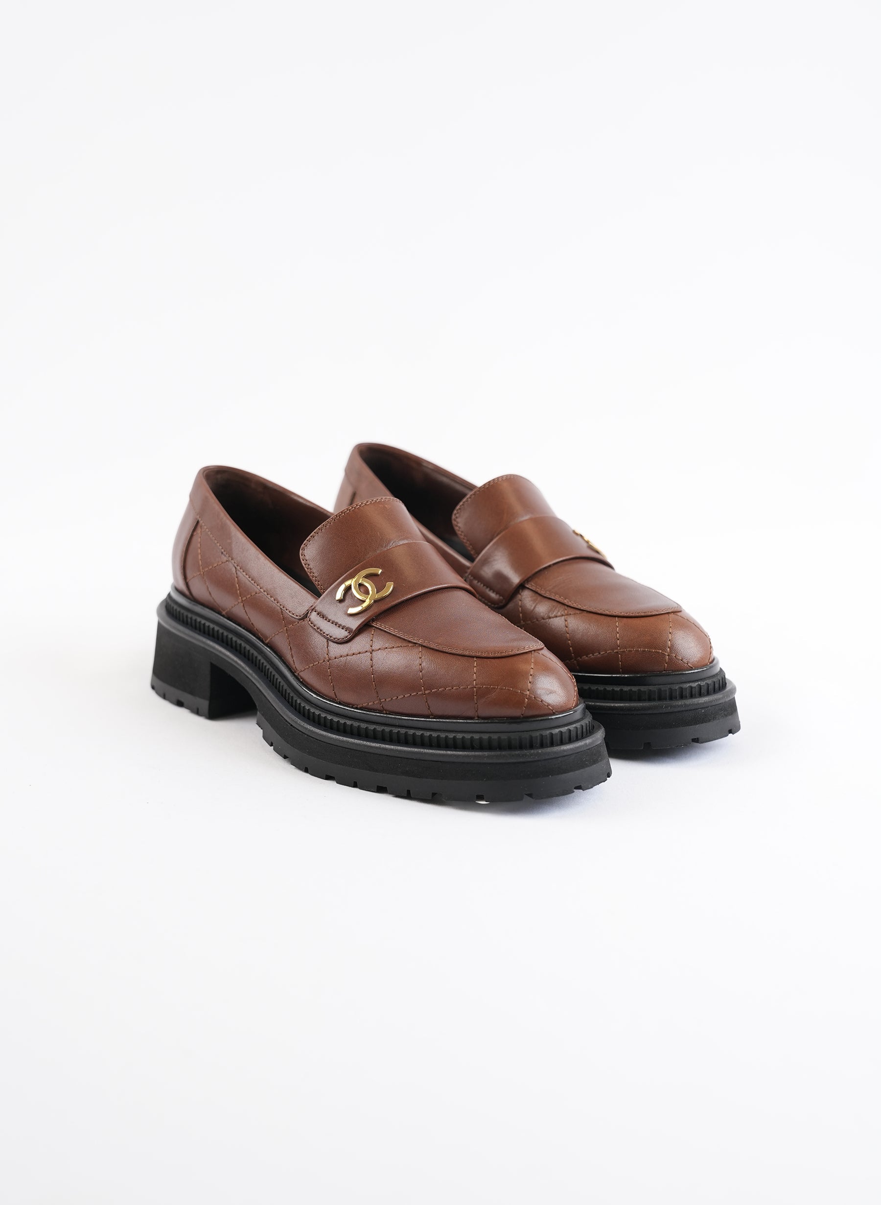 Chanel Calfskin Quilted Interlocking CC Logo Loafers