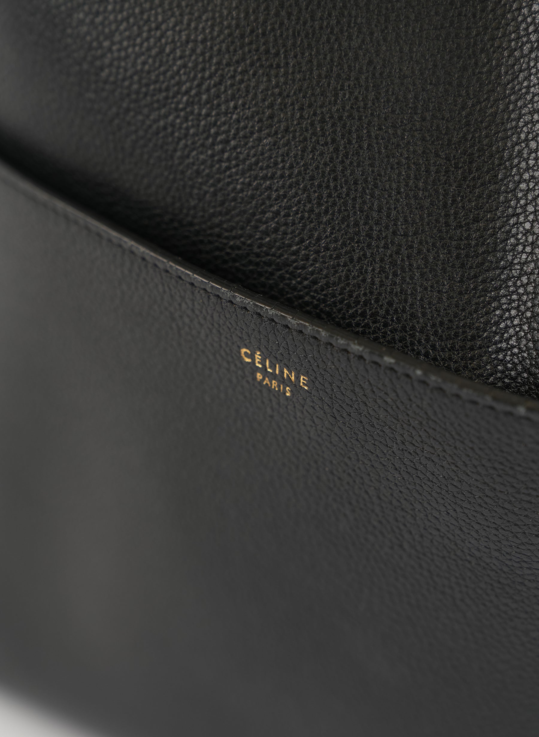 Celine Grained Calfskin Sangle Bucket Handlebag