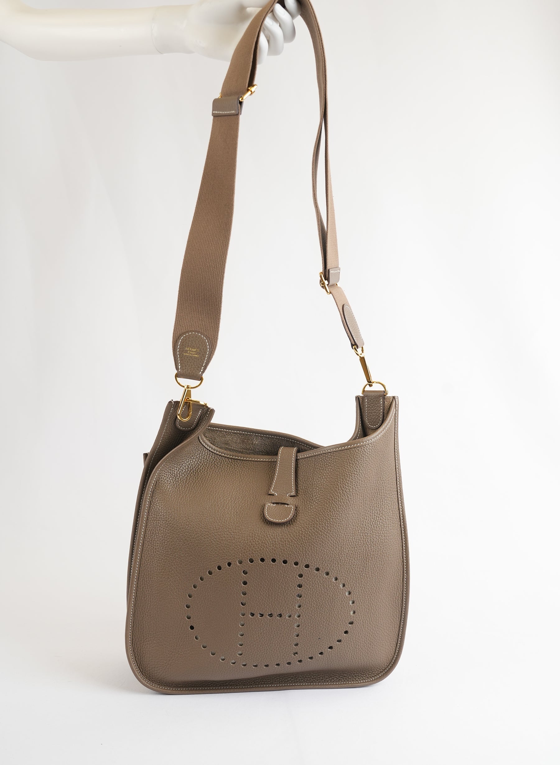 Hermès Etoupe Taurillon Clemence Evelyne Shoulder Bag
