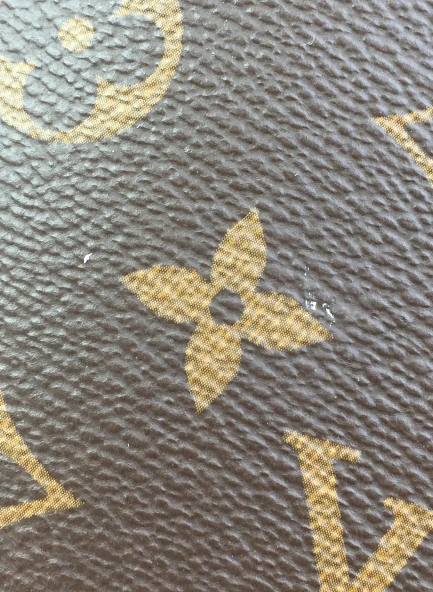 Louis Vuitton Keepall Bandouli√®re 60