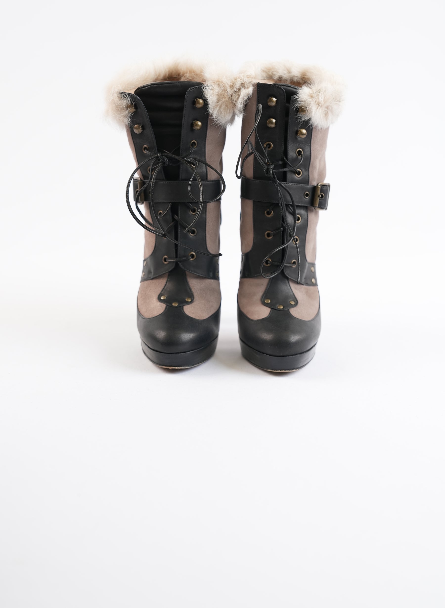 Oscar de la Renta Leather Lace Up Boots