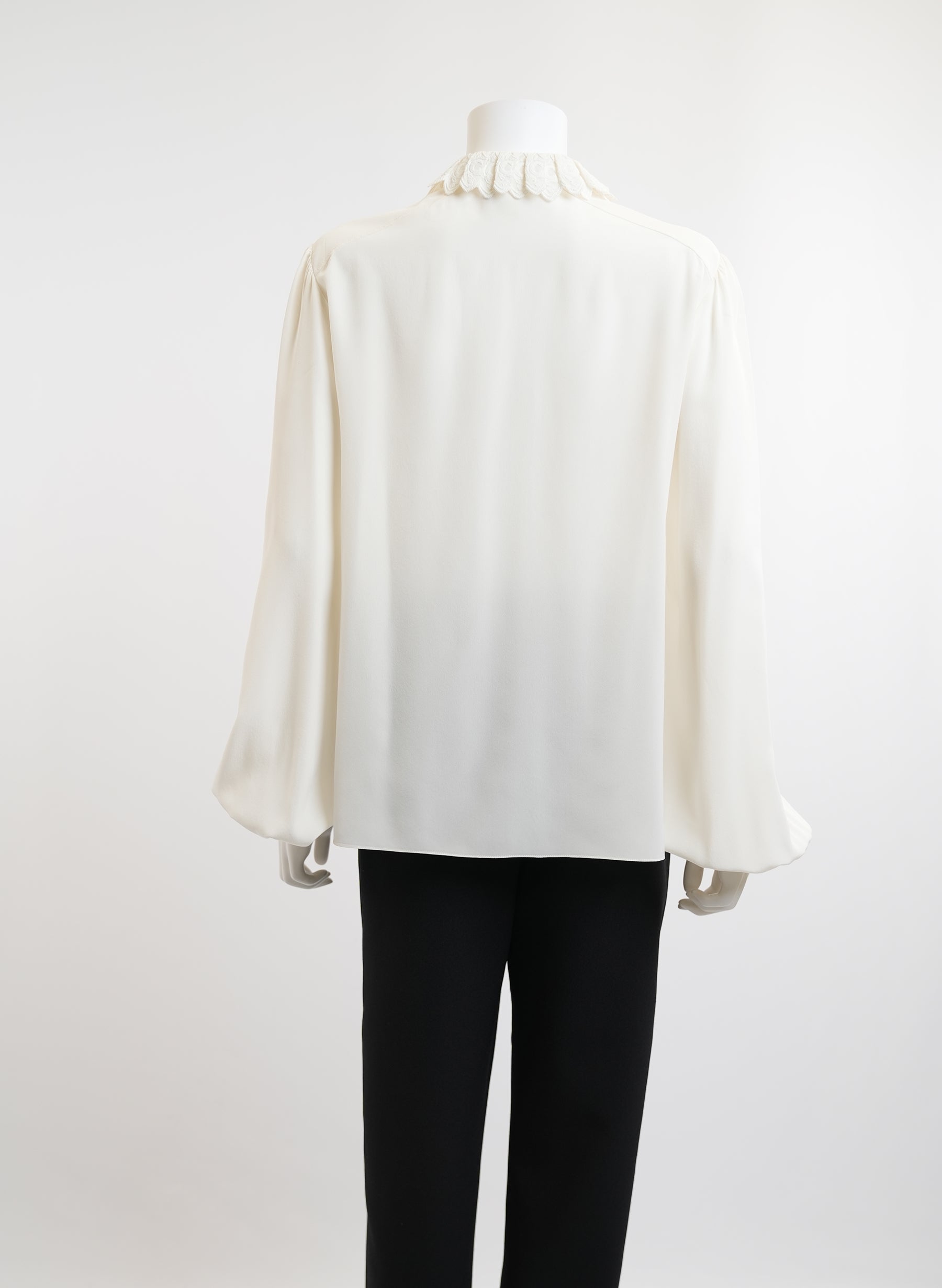 Chloe Cream Ruffled Lace Collar