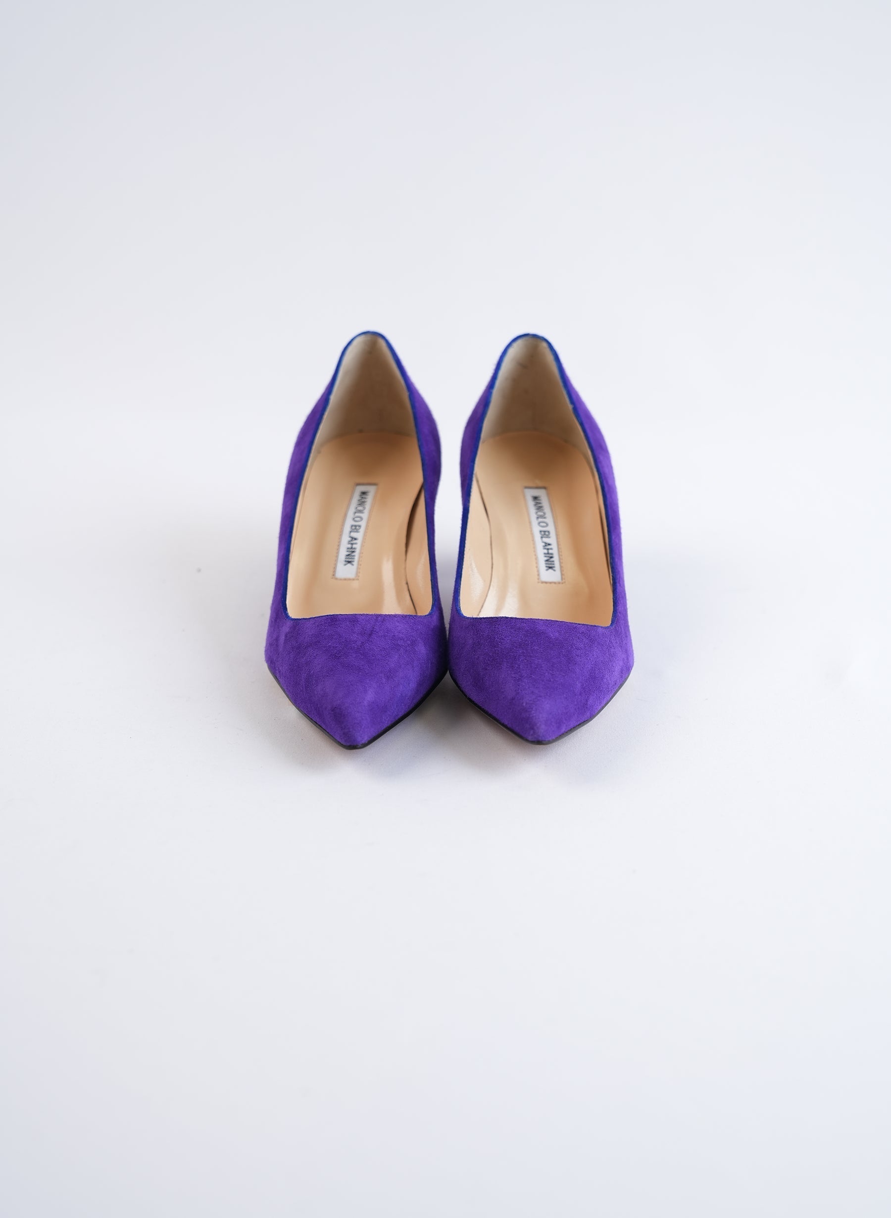 Manolo Blahnik BB Suede Pumps
