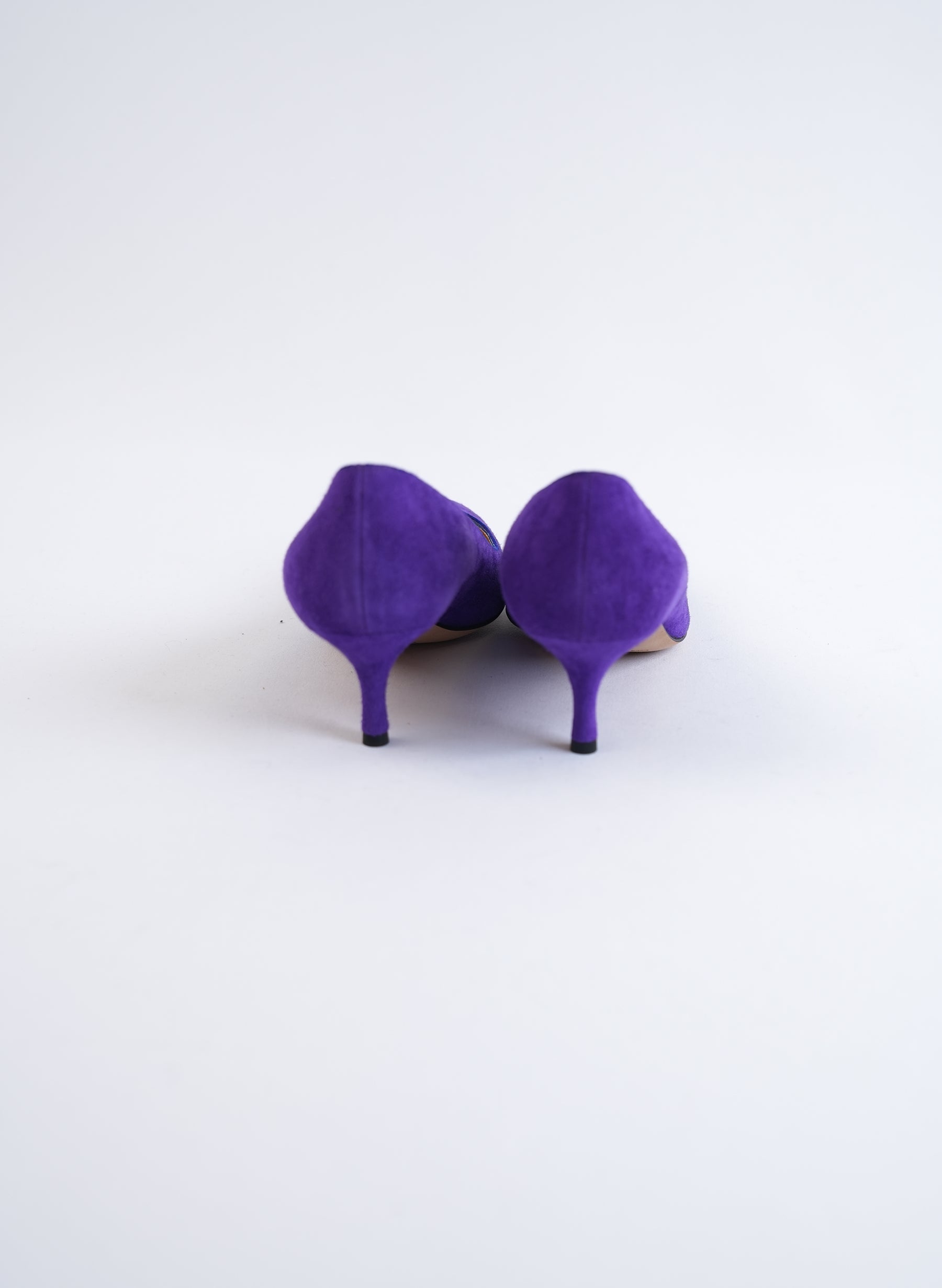 Manolo Blahnik BB Suede Pumps