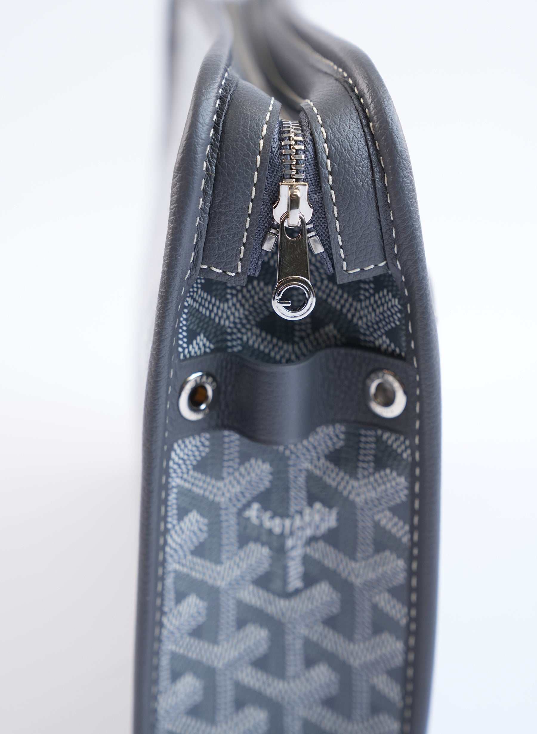 Goyard Pouvence PM Toiletry Bag