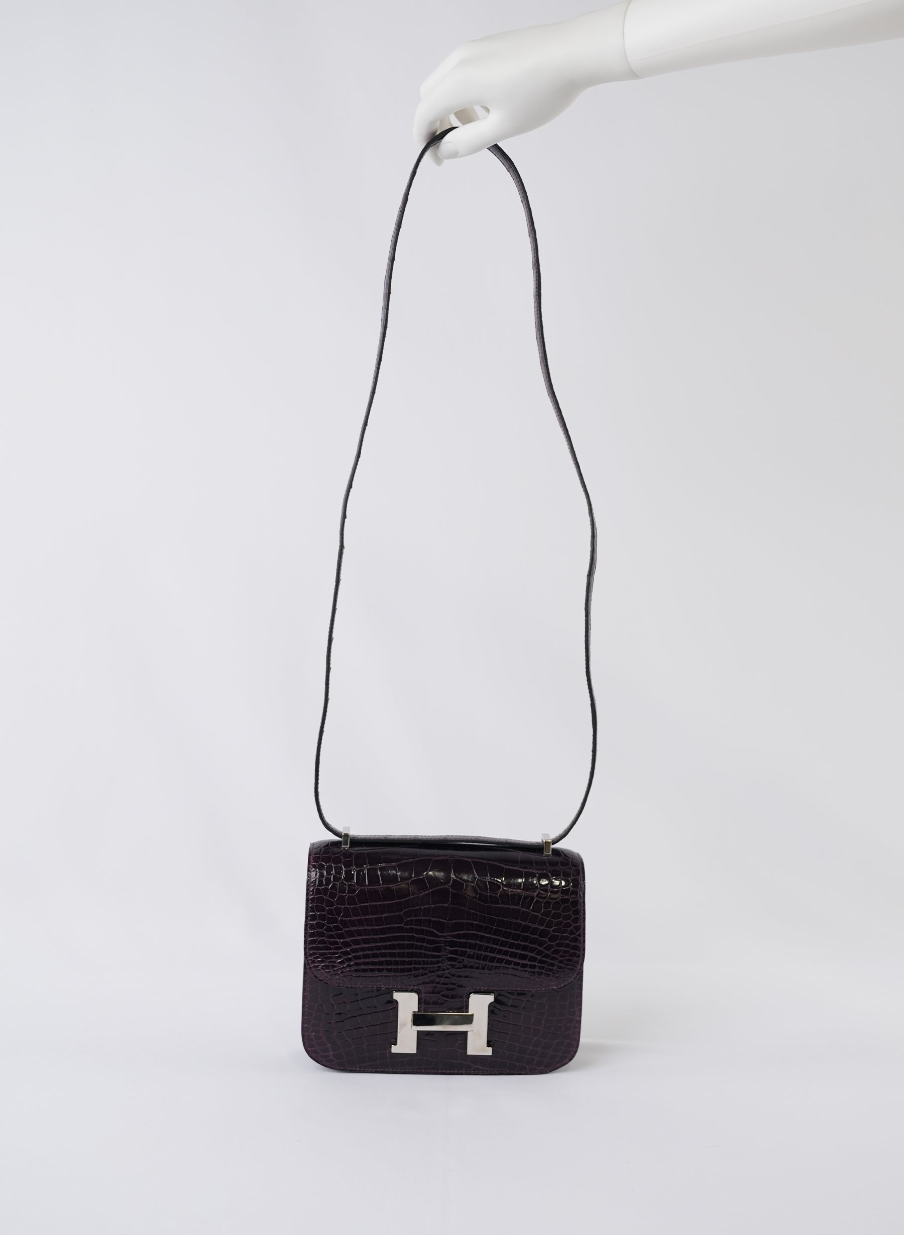 Hermès Constance Blue Marine Alligator Palladium Hardware