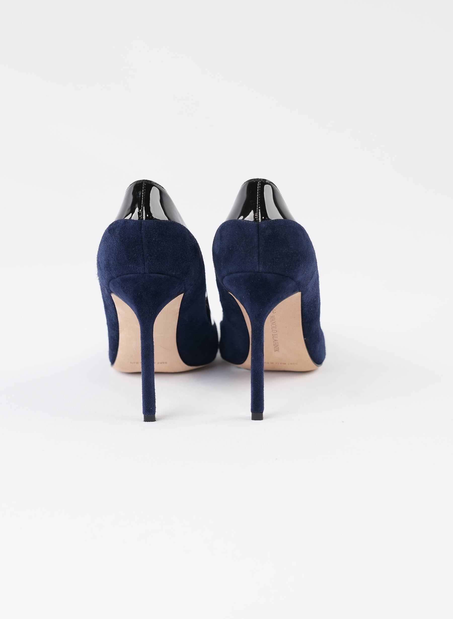 Manolo Blahnik Navy Blue Suede Pointed Toe Pumps