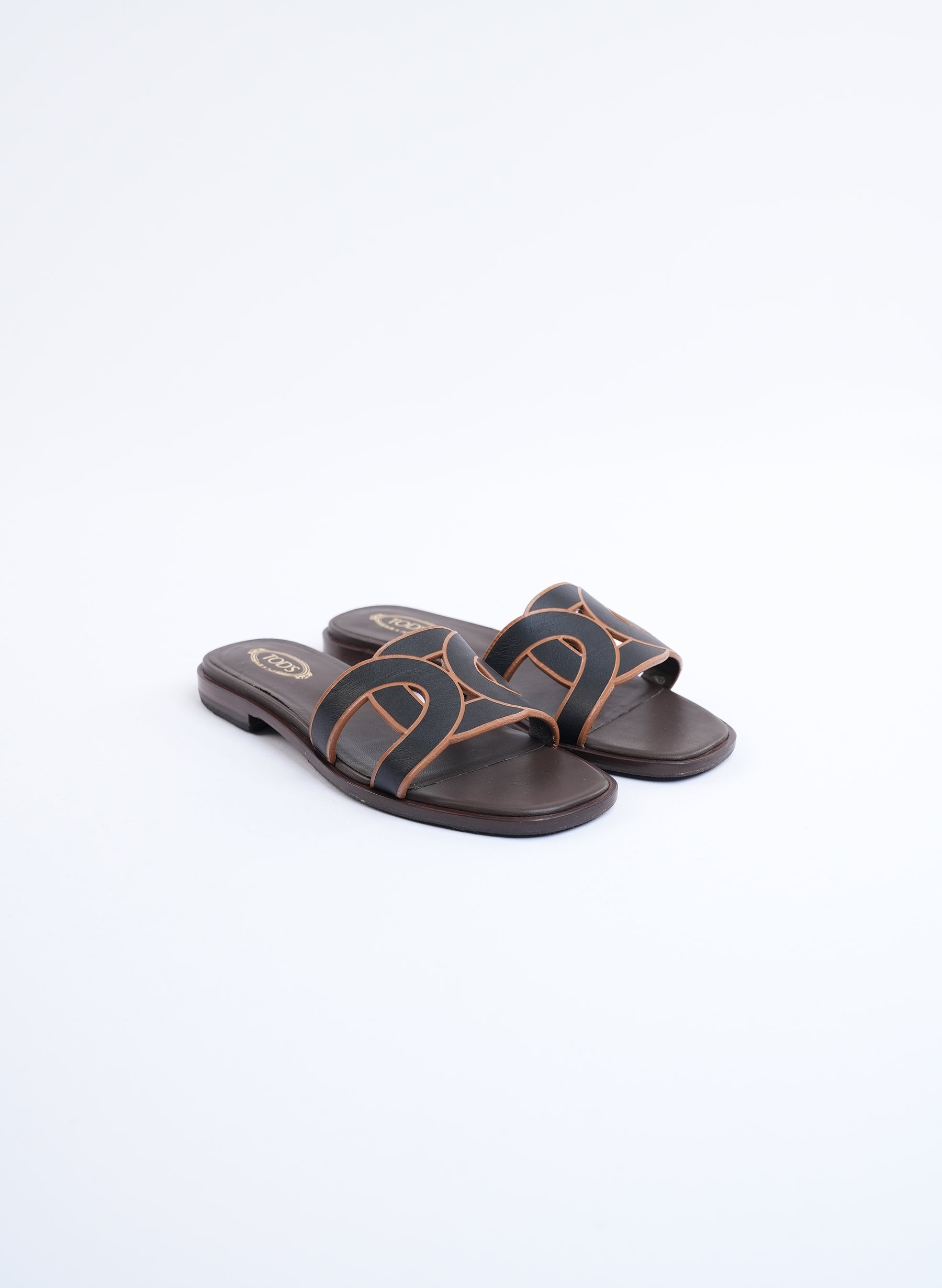 Tods Leather flats