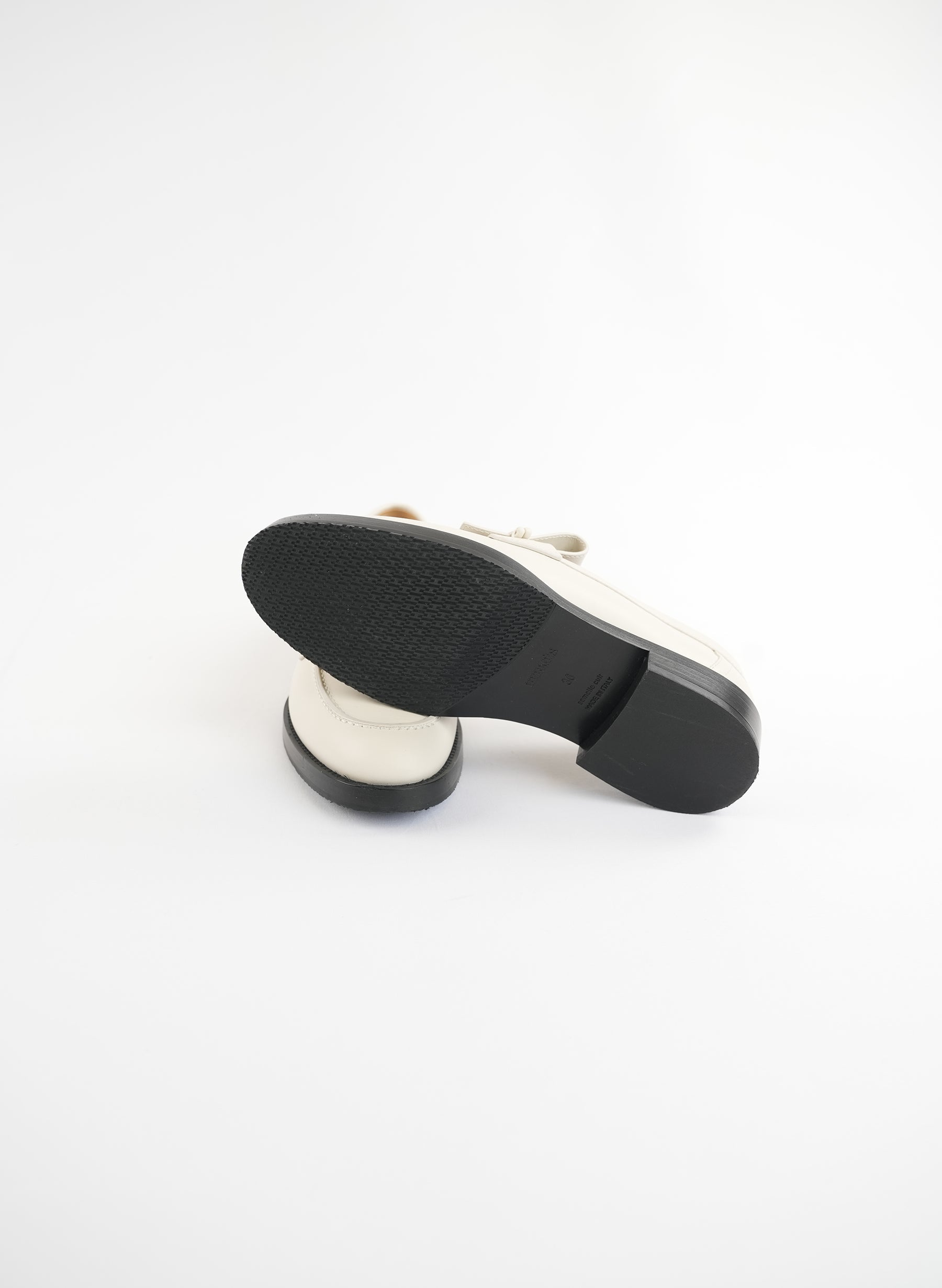 Hermès White Leather Impact Loafers