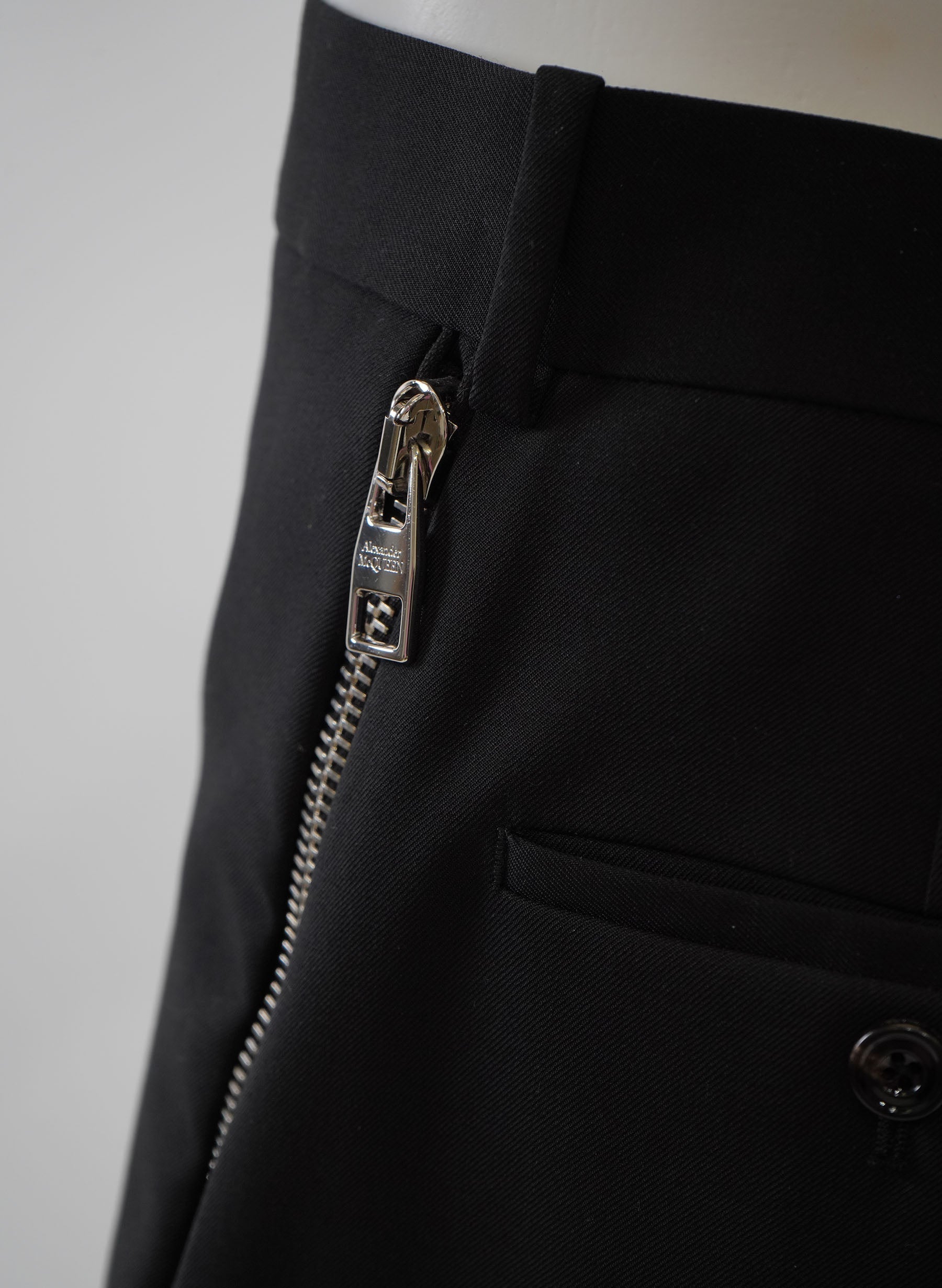 Alexander McQueen Decorative Zip-Detail Tailored Trousers
